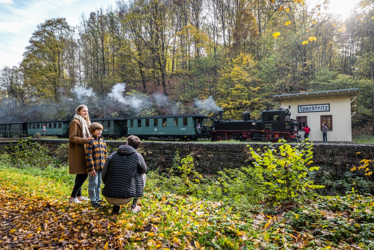 Weißeritztalbahn  &copy; Philipp Herfort Photography